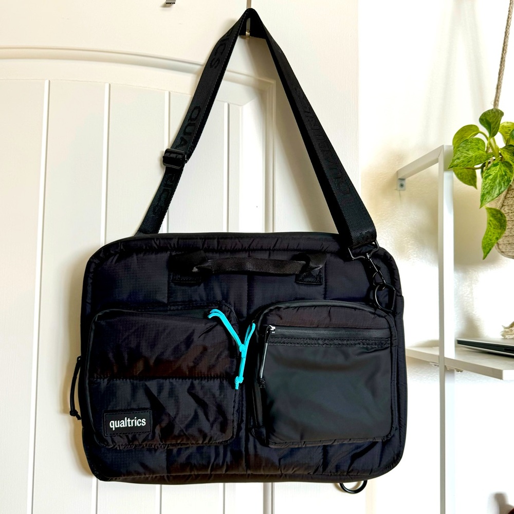 Qualtrics Laptop Bag